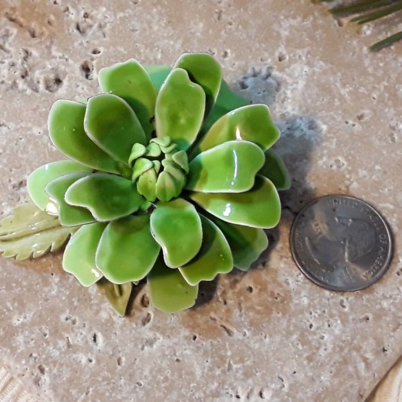 Vintage Retro late 60s early 70s Large Enameled Metal Brooch Pin - Picture 6 of 7